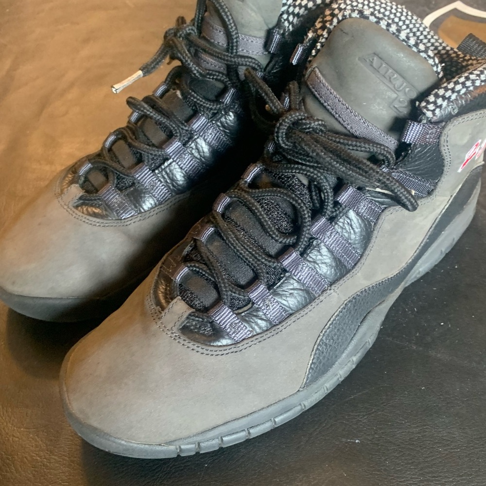 JORDAN 10 DARK SHADOW
